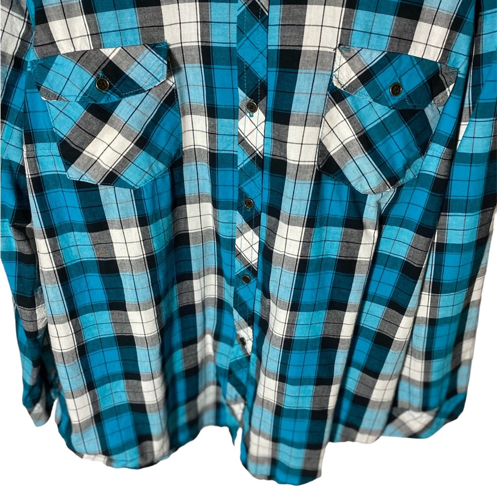 Women’s Long Sleeve Button Down Turquoise Plaid Top - Picture 4 of 4